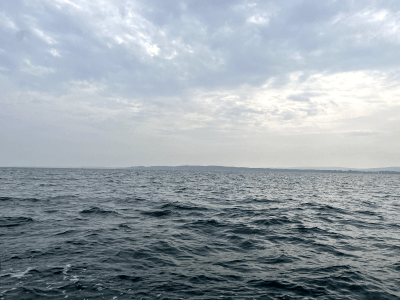 The Solent weather on a calm sunny day